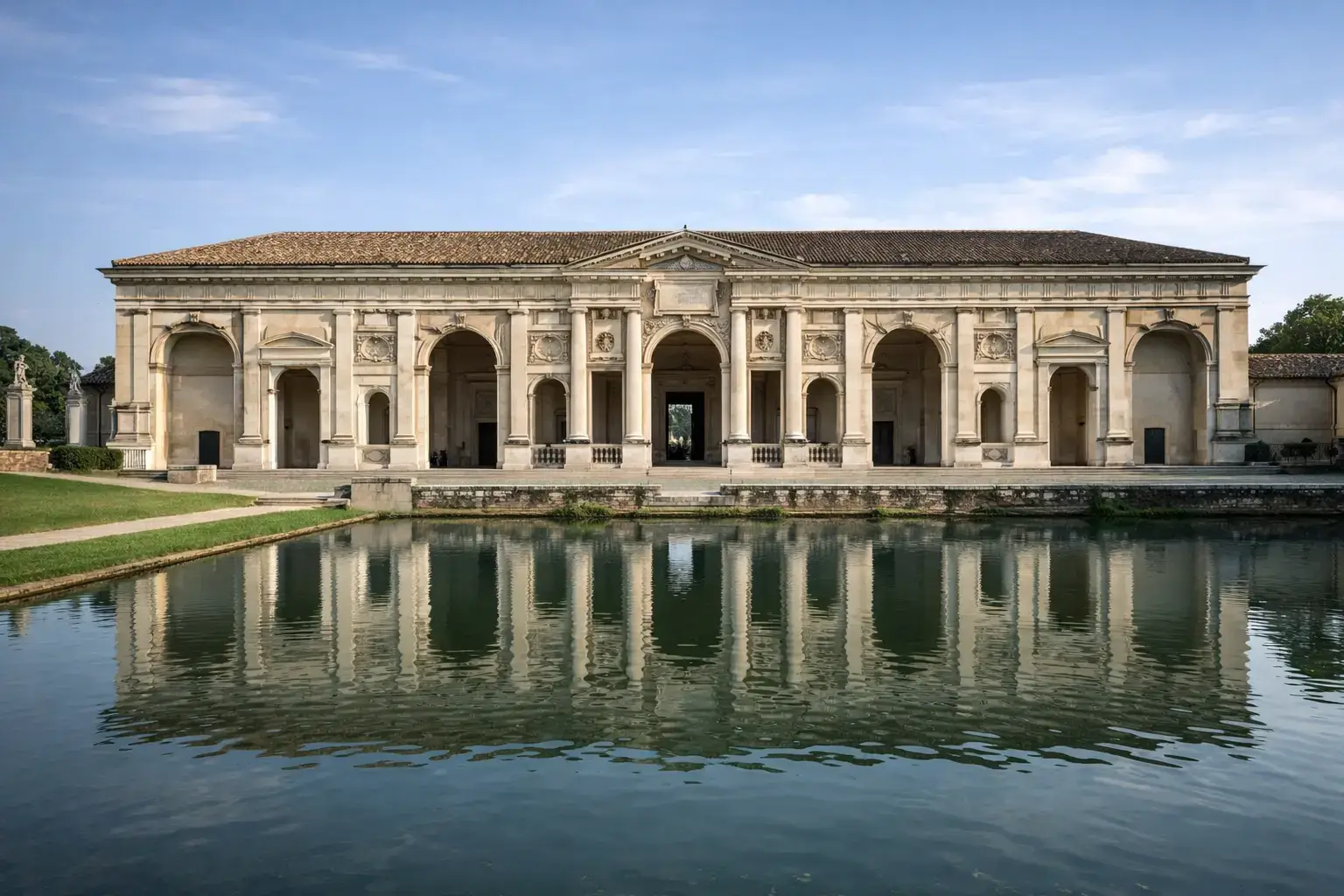 Renaissance Architecture: How Classical Order Shaped European Design Italian Renaissance palace with a rusticated lower story and evenly spaced arched windows