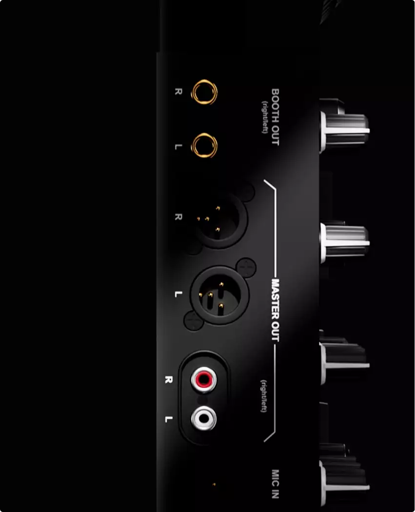 DJ pult 3D rendering rear panel vertical view with booth and master outputs connectors
